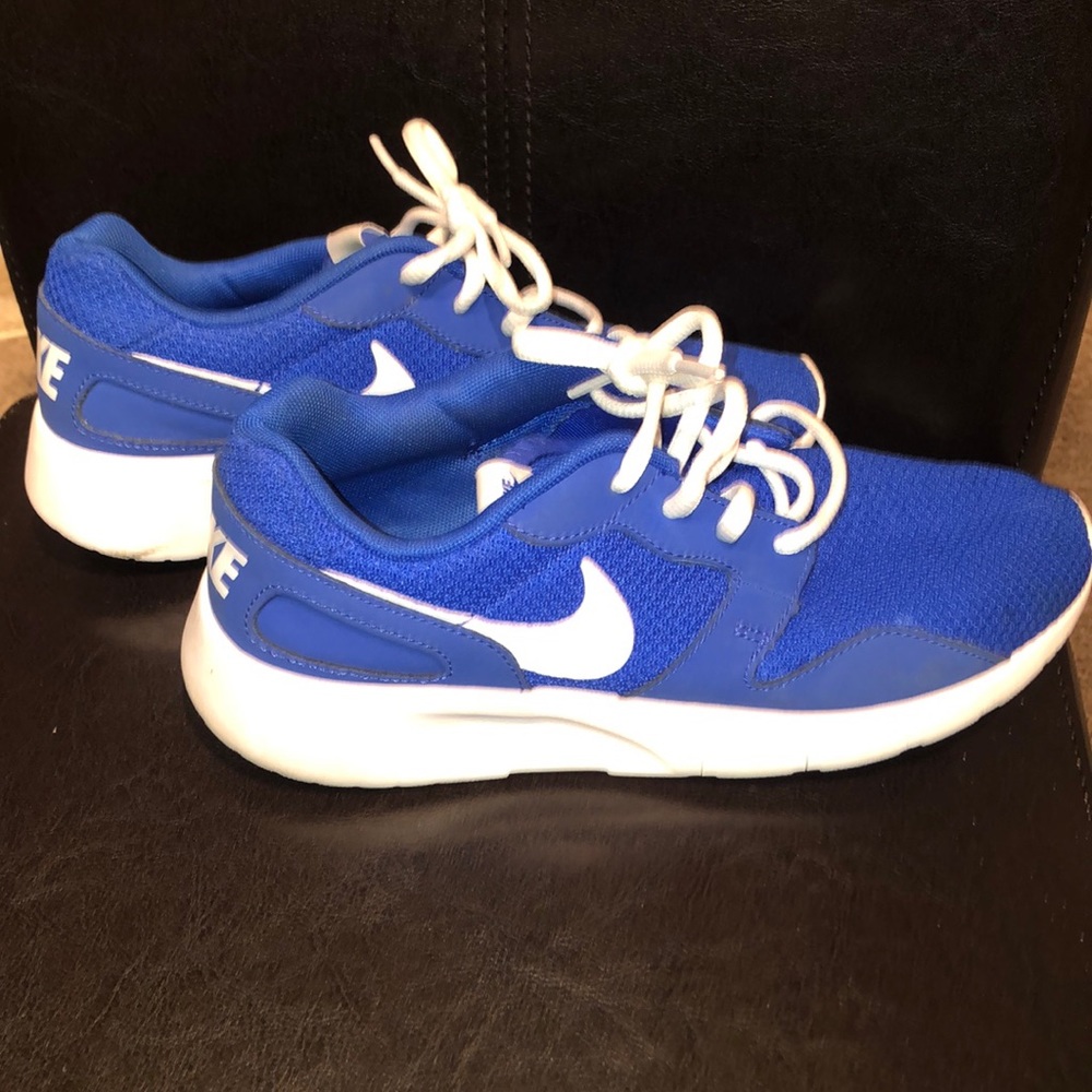 Nike Roche sneakers